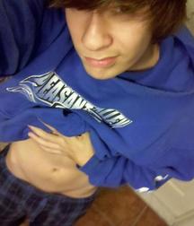 Boys No Top 2 58e109ca03467.jpg