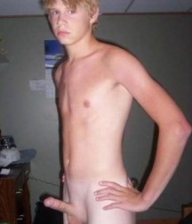 Boys Hard to miss 58e10a81b1a97.jpg