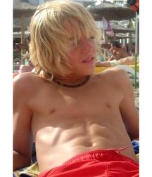 Boys are cute 58e7f3acead26.jpg
