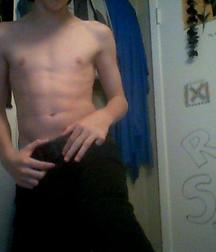 Boys are cute 58e7f3b799434.jpg