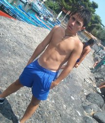 Boys are cute 58e7f3d3c0338.jpg