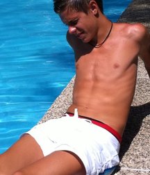 Boys are cute 58e7f3d6997c8.jpg