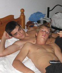 Boys are cute 58e7f3e3ebd8d.jpg