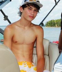 Boys are Cute 2 58e7f499e2a7f.jpg