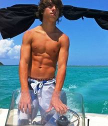 Boys are Cute 2 58e7f4bb4b21f.jpg