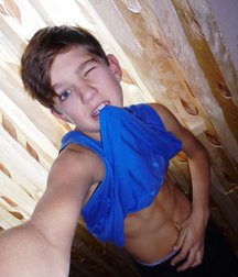 Boys Cute 3 58e7f5f64323d.jpg