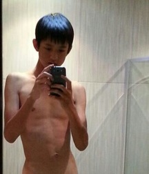 Boys cute 4 58ee678eb572f.jpg