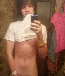 Boys cute 4 58ee6790e42ee.jpg