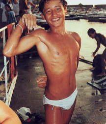 Boys So Cute 58f51df18f292.jpg