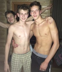 Boys are cute 593c134e29df2.jpg