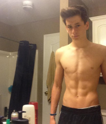 Boys are cute 2 593c2aaa2c249.jpg