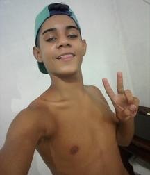 Boys are cute 2 593c2b341ef3c.jpg