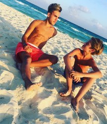 Boys cute 8 5945753ff0416.jpg
