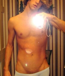 Boys + Bpys 59469536b193e.jpg