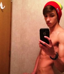 Boys we like 59540c7ed2d83.jpg