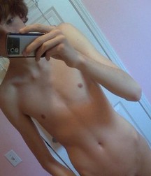 Boys Cute + Nudity 5970cd5d94321.jpg