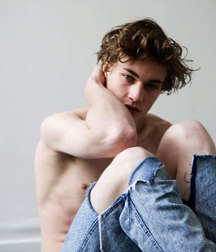 Boys Cute + Nudity 5970cd7f75b8f.jpg