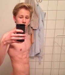 Boys Cute + Nudity 5970cda3e4b18.jpg