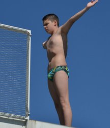 Boys Diving 597a19599712b.jpg