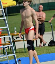 Boys Diving 597a1966b352b.jpg