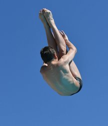 Boys Diving 597a196e77146.jpg