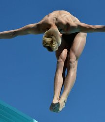 Boys Diving 597a19733c78b.jpg