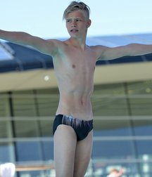 Boys Diving 597a1990ebb8c.jpg