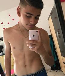Boys Sexy Cute 597e0ff5addb6.jpg