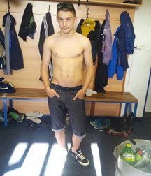 Boys Hot  5988ceead467b.jpg