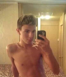 Boys Hot  5988cefef2acd.jpg
