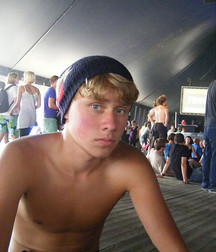 Boys For All 598dd6607773d.jpg