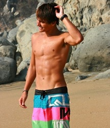 Boys Nude For us 598f3a4483eca.jpg