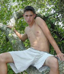 Boys Nude For us 598f3a626615d.jpg