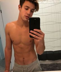 Boys So Cute 4 5994a3d4e8216.jpg