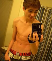 Boys Very Cute  599731f9baf30.jpg