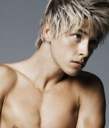 Boys Wow 2 599b45fb047cf.jpg