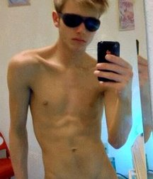Boys Hot 2 59c9484c71a45.jpg