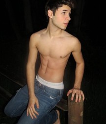 Boys Hot 2 59c9485a9feec.jpg