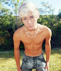 Boys Really Wow 59d3e632db3e9.jpg