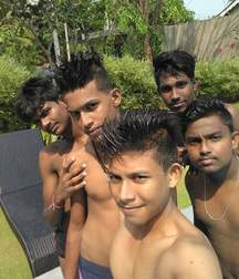 Boys Always Cute 3 59d7a53083414.jpg