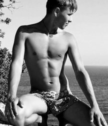 Boys Wow 5 59dce7ba18f88.jpg