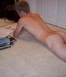 Boys Hot Butt 59ecb3b7f196d.jpg