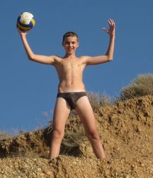 Boys All Different 59f366b0b39f4.jpg