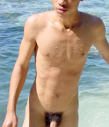 Boys Naked   5a09e7a772f24.jpg