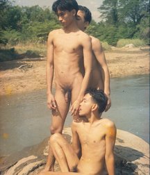 Boys Naked   5a09e7d2c6ab1.jpg