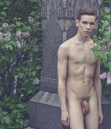Boys Naked   5a09e7e6b6c55.jpg
