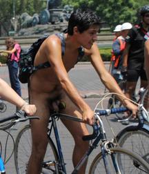 Boys Naked   5a09e7e79d207.jpg
