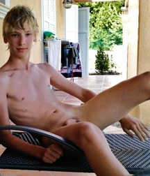 Boys Nudist   5a15d91abab88.jpg
