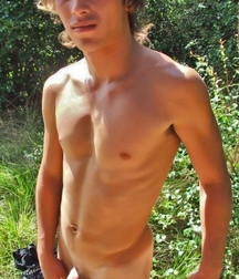 Boys Nudist   5a15d9a7c7e7b.jpg