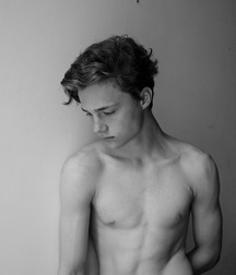 Boys in the top 2 5a1c81b7eaf7c.jpg